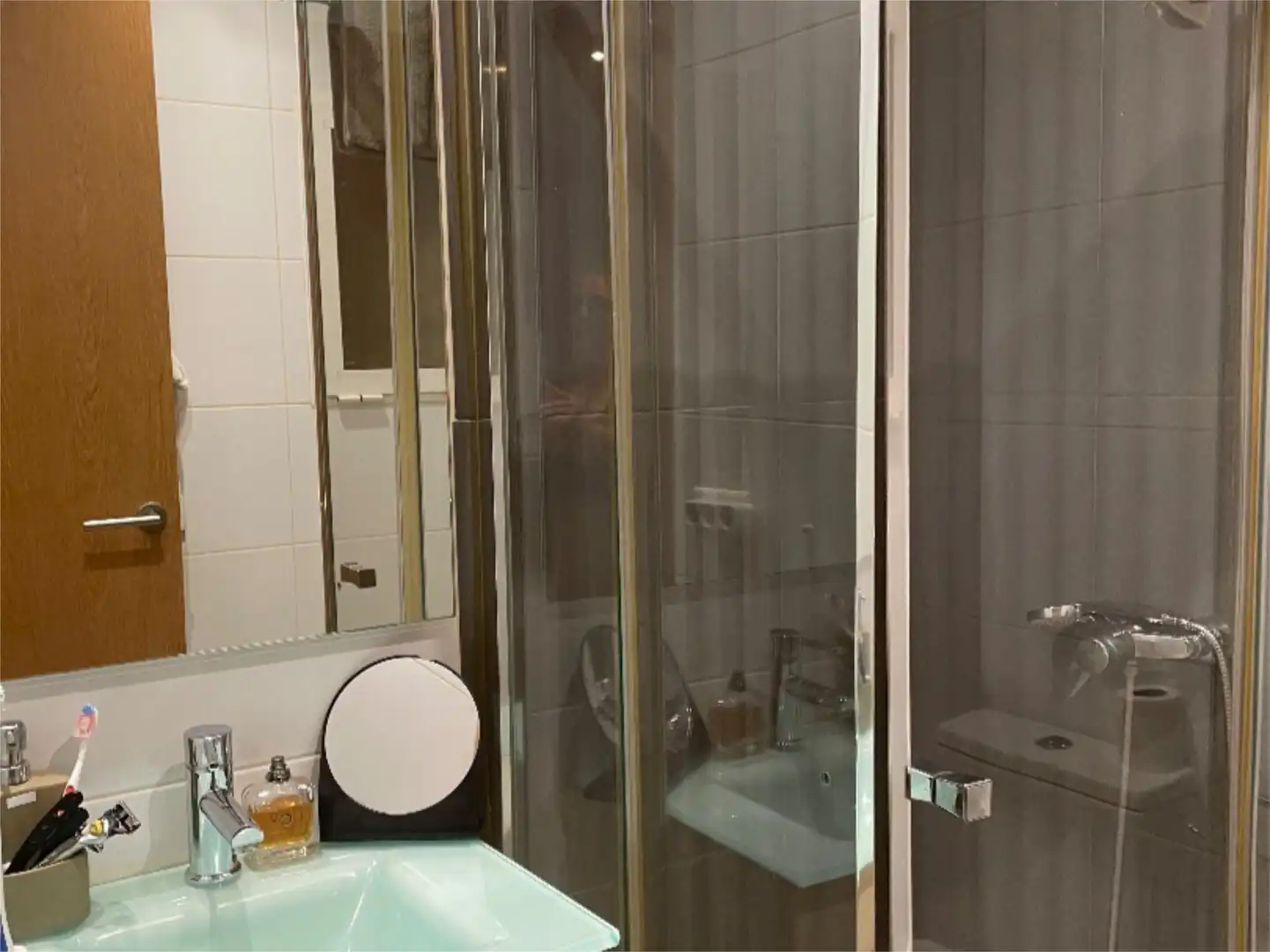 Piso en venta en Calle Francisco Montero Pérez, 81, Los Ángeles Baño de Piso en venta en Alicante / Alacant con Aire acondicionado
