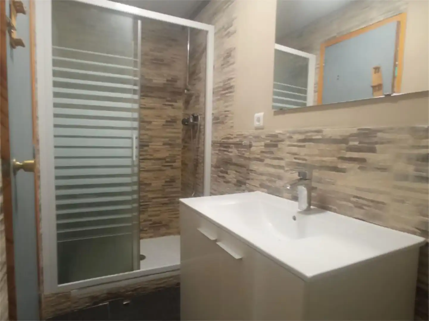 Local en venta en Calle de Saturno, 56, Valdefierro Baño de Local en venta en Zaragoza