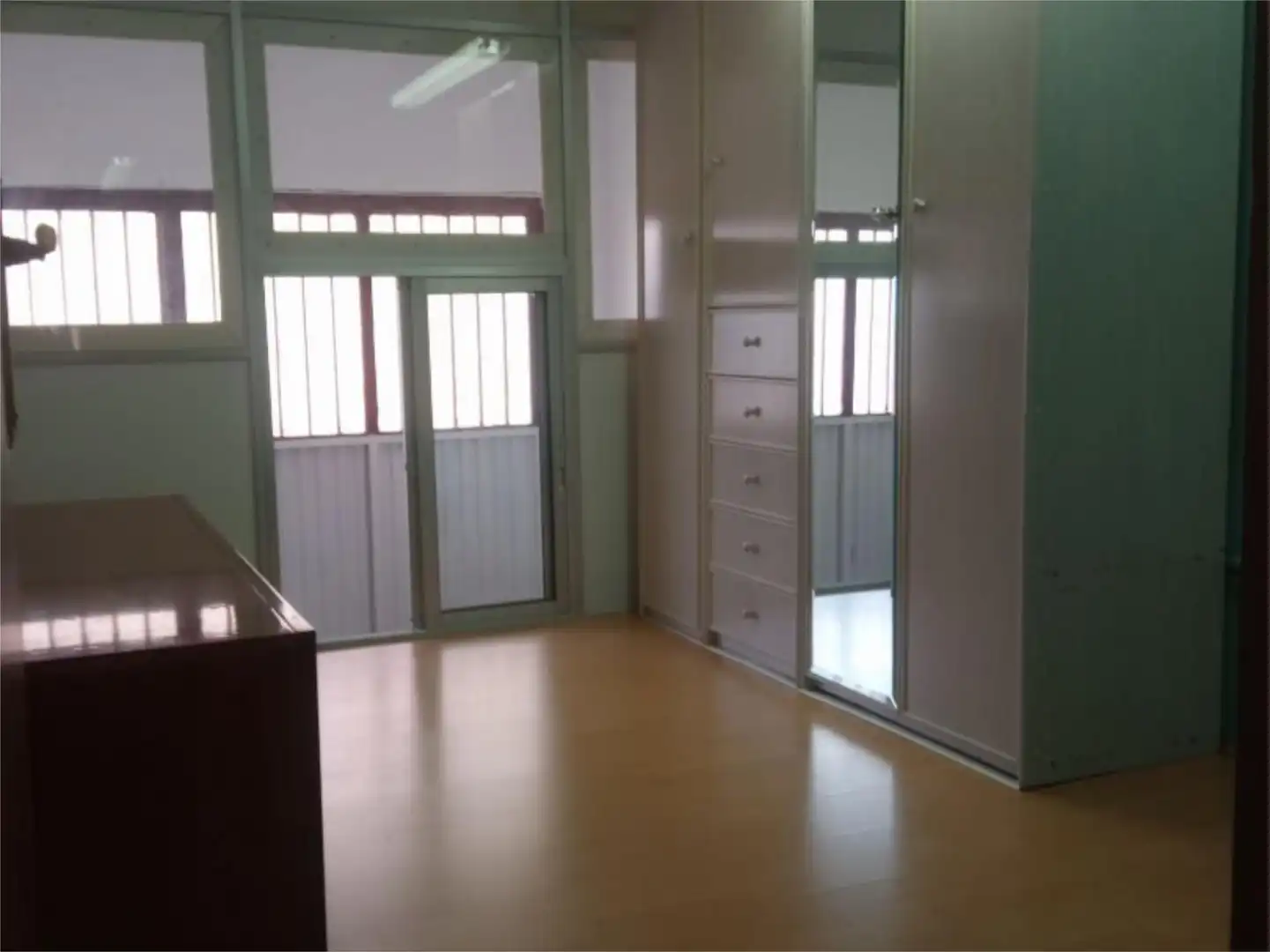 Local en venta en Calle de Saturno, 56, Valdefierro Habitación de Local en venta en Zaragoza
