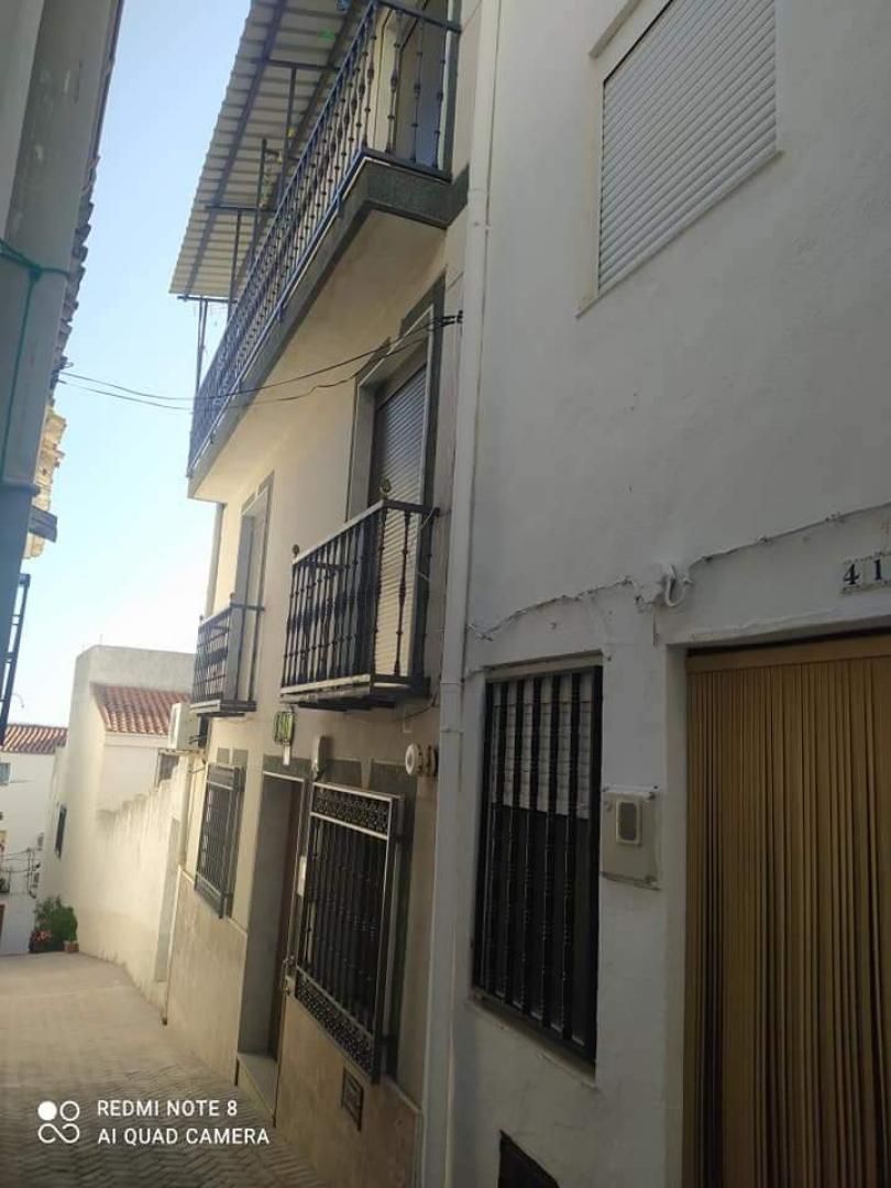 Vista exterior de Casa adosada en venda en Jimena amb Aire condicionat, Moblat i Forn