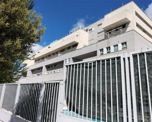 Exterior view of Flat for sale in  Madrid Capital  with Air Conditioner, Terrace and Swimming Pool