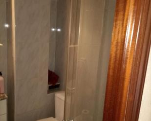 Flat to share in Carrer de Salvador Giner, 5, Centro Ciudad