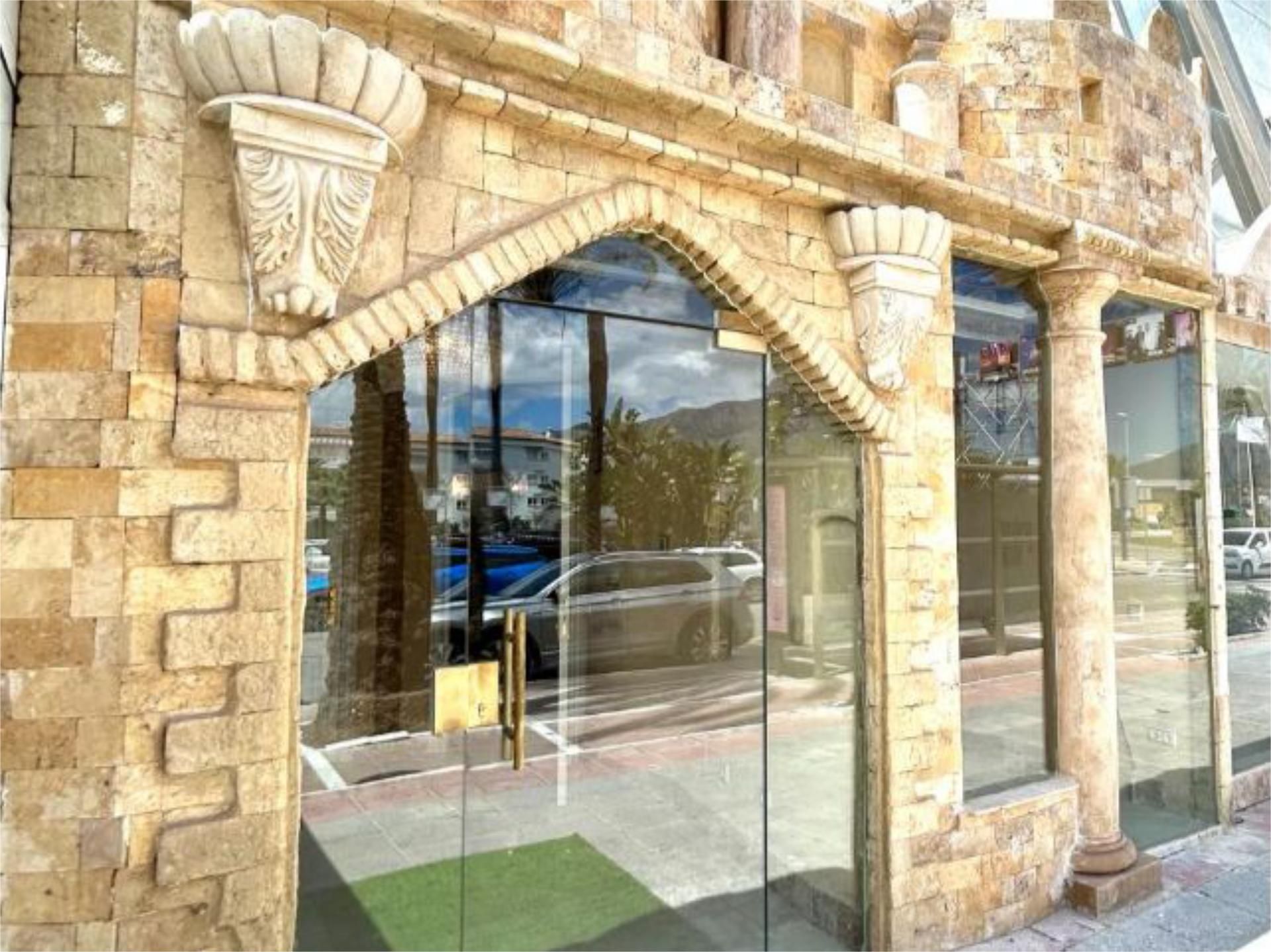 Vista exterior de Local de alquiler en Marbella con Aire acondicionado y Calefacción