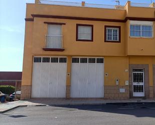 Exterior view of Single-family semi-detached for sale in Vícar  with Air Conditioner, Terrace and Balcony