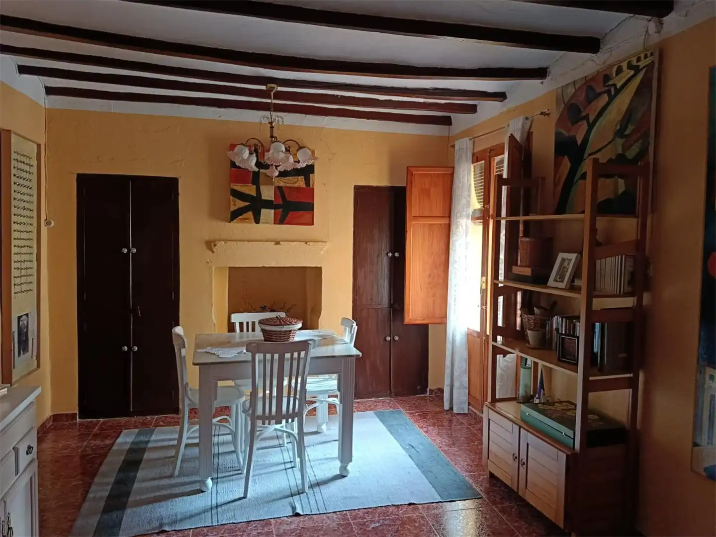 Casa adosada en venta en Plaza de la Iglesia, 1, Azuébar Comedor de Casa adosada en venta en Azuébar con Calefacción, Trastero y Amueblado