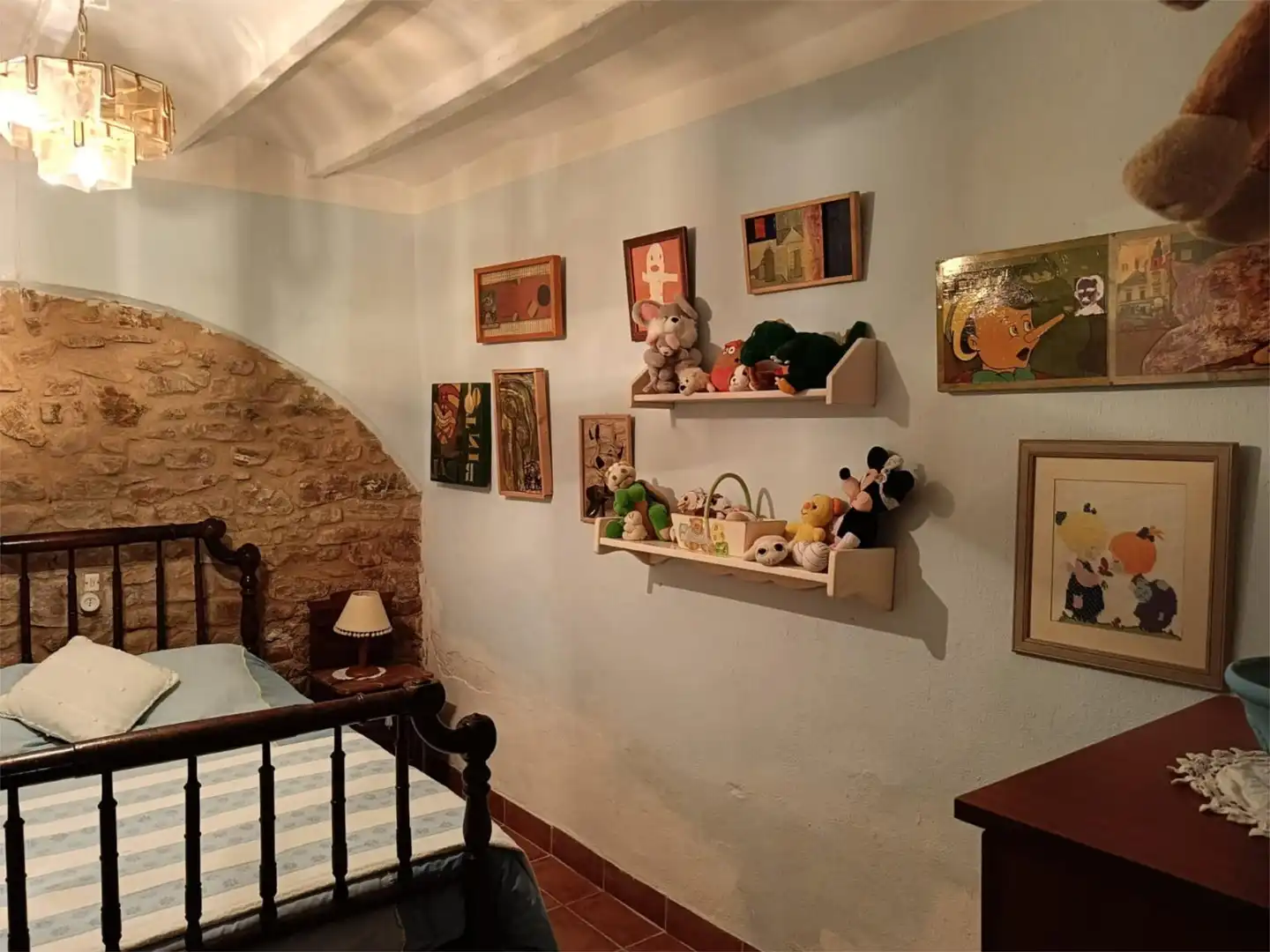 Casa adosada en venta en Plaza de la Iglesia, 1, Azuébar Casa adosada en venta en Azuébar con Calefacción, Trastero y Amueblado