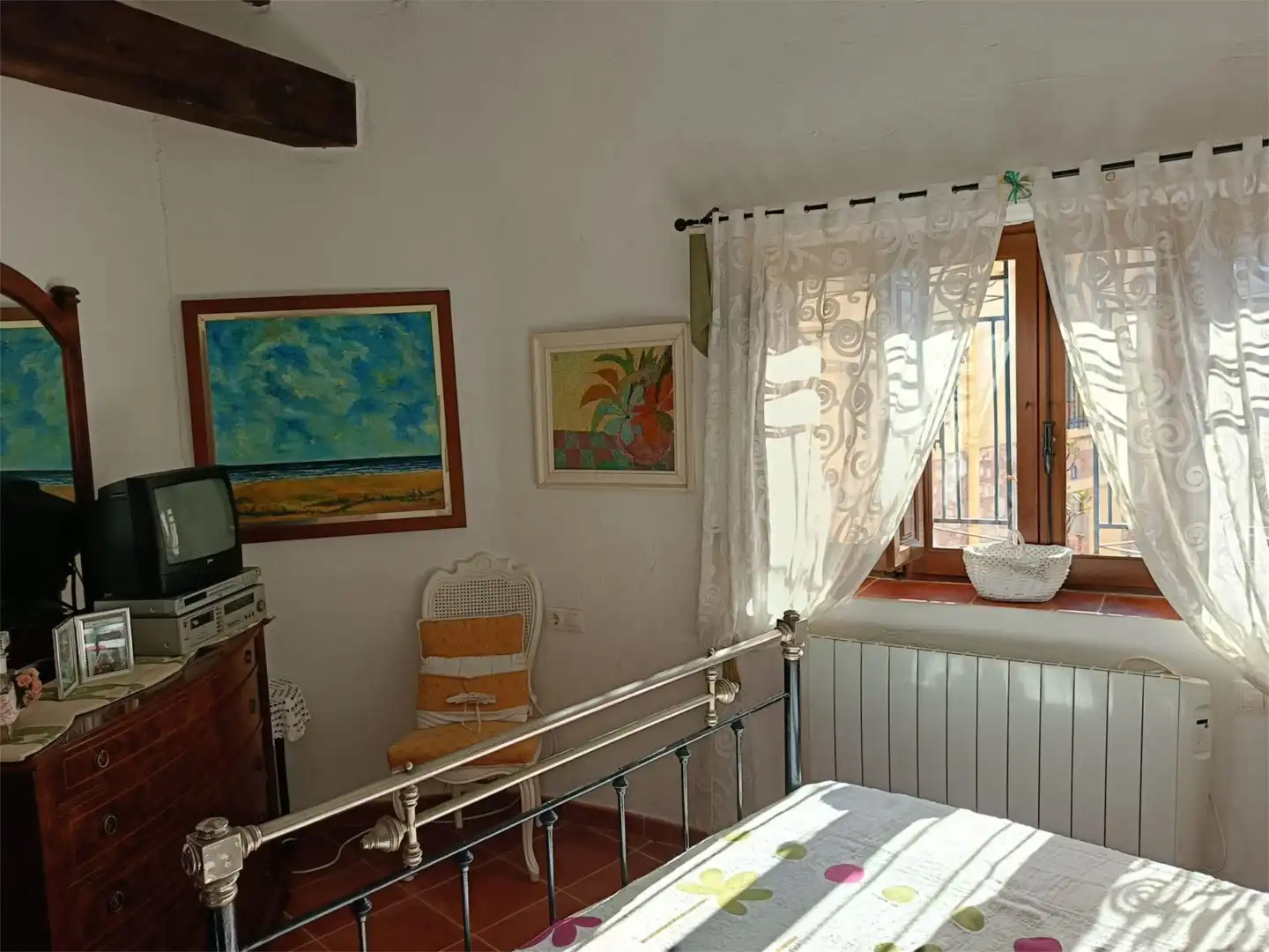 Casa adosada en venta en Plaza de la Iglesia, 1, Azuébar Habitación de Casa adosada en venta en Azuébar con Calefacción, Trastero y Amueblado