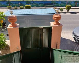 Vista exterior de Àtic en venda en Piedralaves amb Terrassa i Balcó