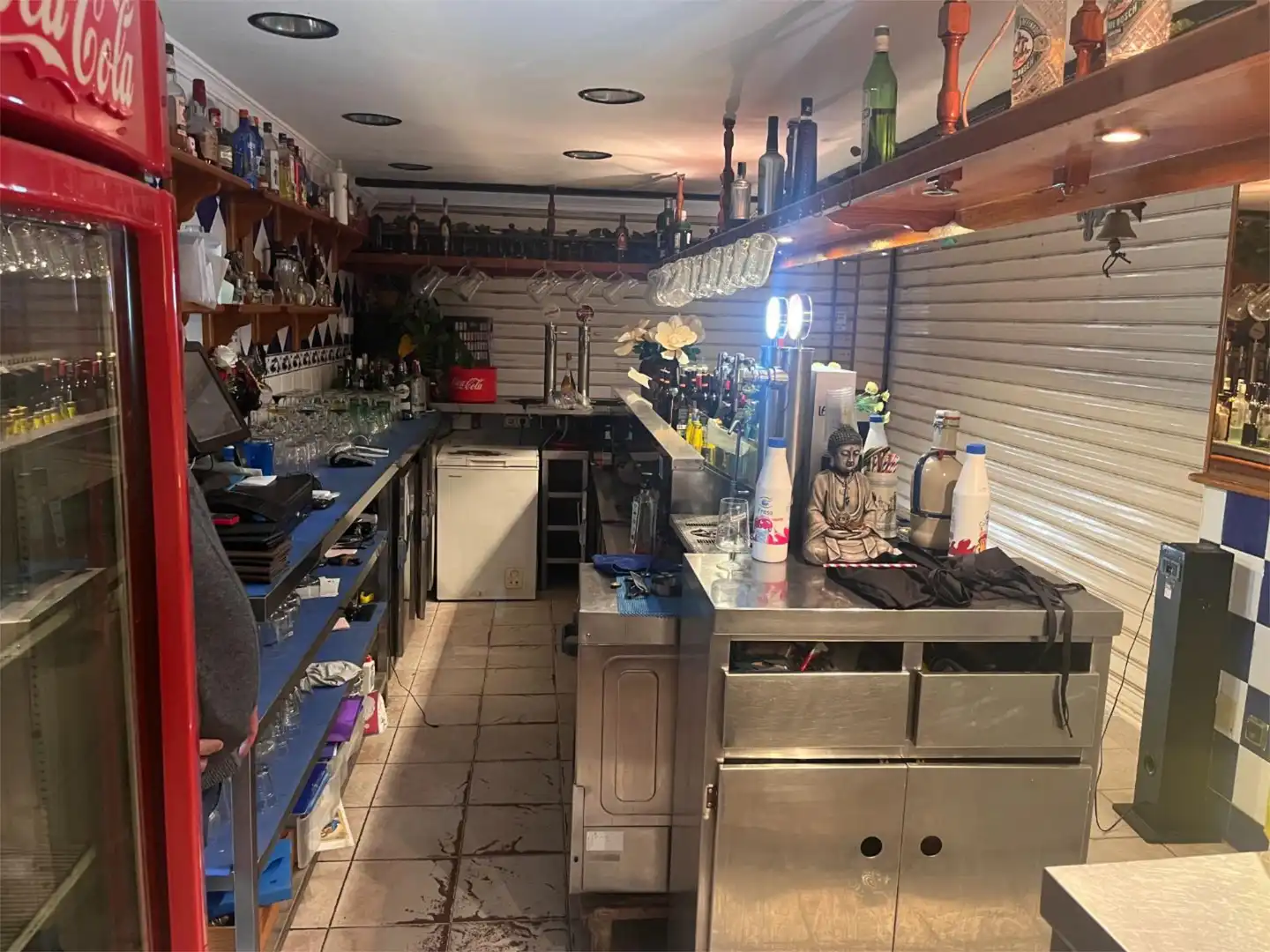 Local en venta en Paseo de Maritimo Torremolinos, Los Álamos Local en venta en Torremolinos con Amueblado