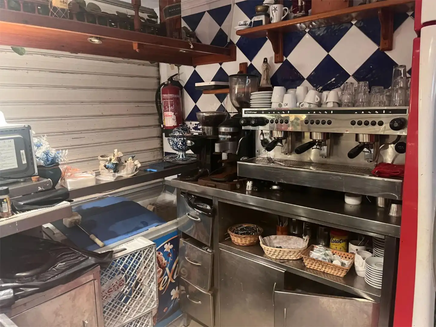 Local en venta en Paseo de Maritimo Torremolinos, Los Álamos Local en venta en Torremolinos con Amueblado
