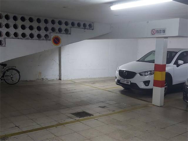 Garaje en Alquiler en Calle Froilán de la Serna, 6 en Cruz Roja