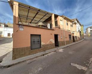 Exterior view of House or chalet for sale in Caudete de las Fuentes  with Terrace