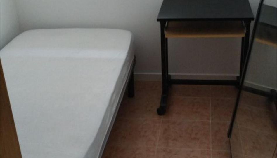 Photo 1 of Flat to share in Calle Nuestra Señora de la Soledad, 14, Buena Vista,  Madrid Capital