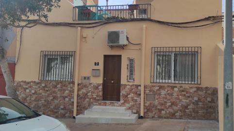 House or chalet for sale in Calle Reverenda Madre María Micaela, 7, La Chanca - Pescadería, Almería - image 3 Photo 3 of House or chalet for sale in Calle Reverenda Madre María Micaela, 7, La Chanca - Pescadería, Almería