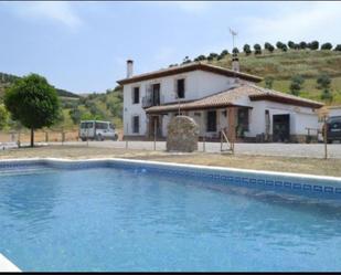 Vista exterior de Finca rústica en venda en Ronda amb Terrassa, Piscina i Balcó