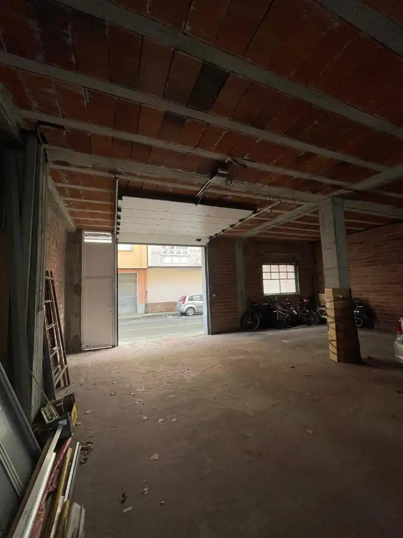 Parkplatz von Garage zum Verkauf in Cedeira