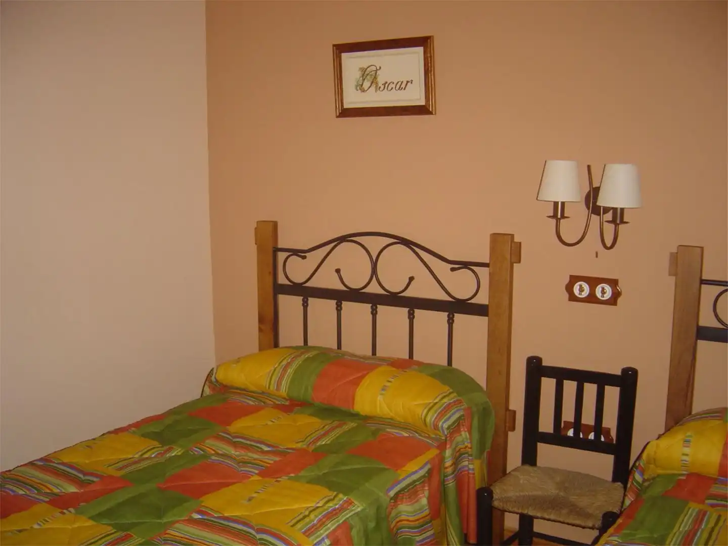 Piso en venta en Calle el Cid, 13, Calzada de Oropesa Habitación de Piso en venta en Calzada de Oropesa con Calefacción, Amueblado y Balcón