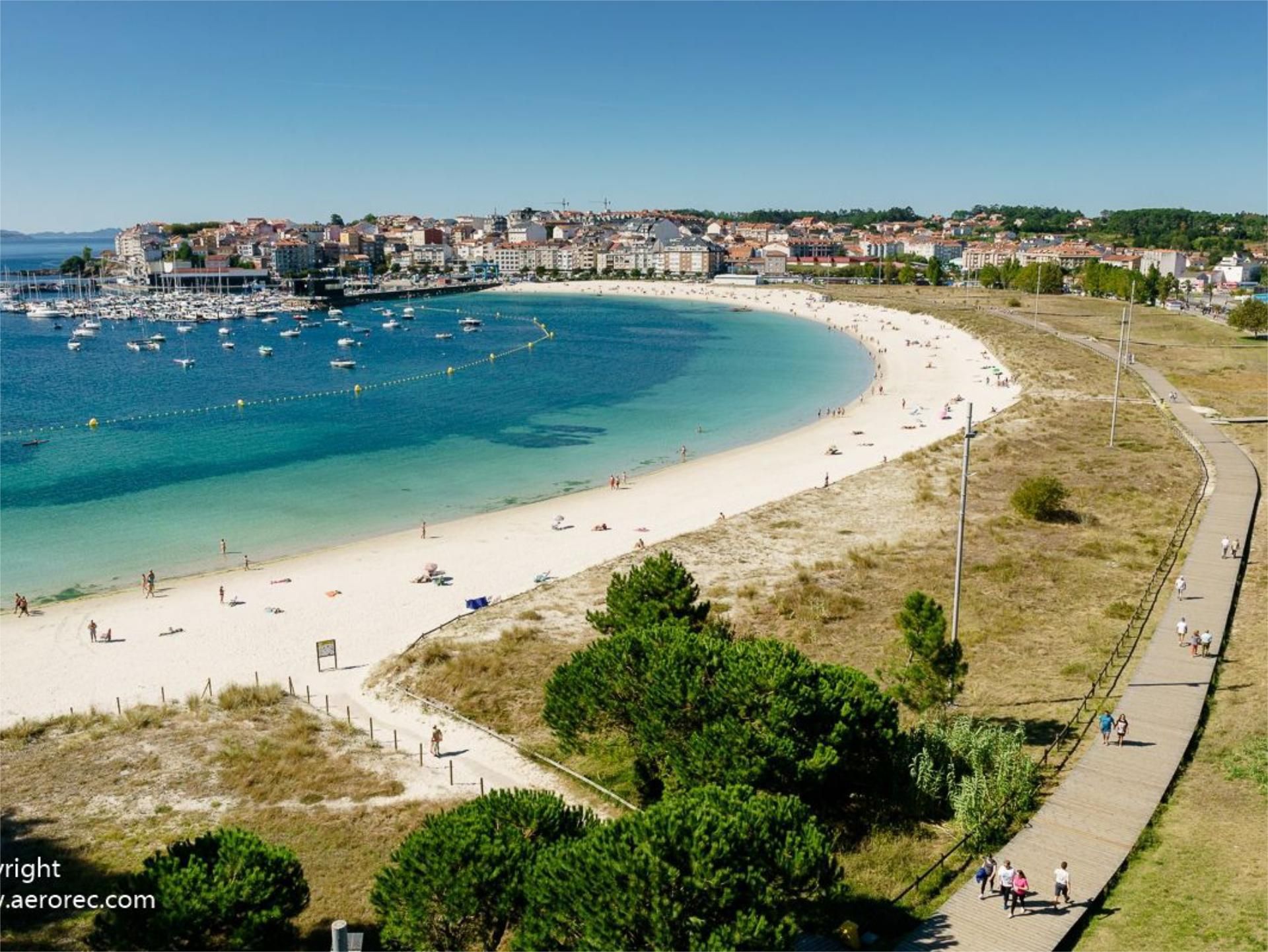 Exterior view of House or chalet for sale in Sanxenxo  with Terrace, Storage room and Balcony