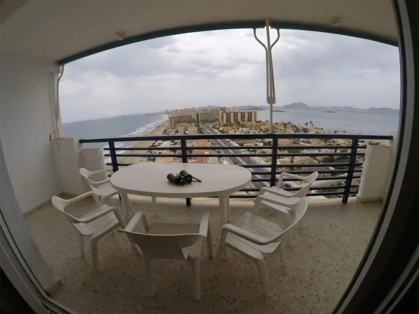 Flat for rent in Gran Vía de la Manga, Playa del Galán