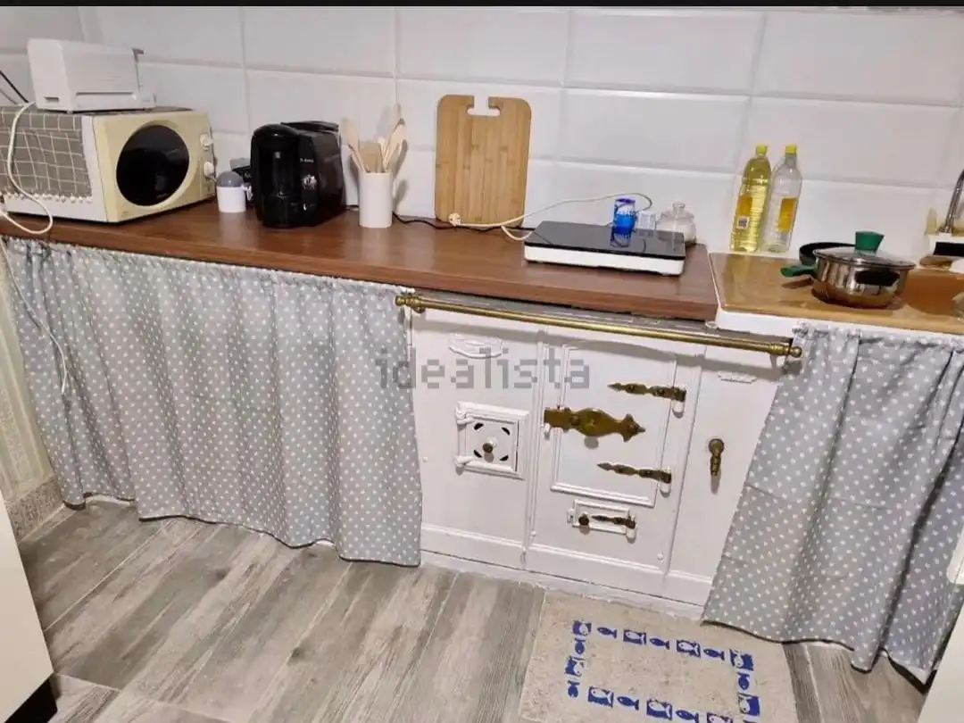 Casa adosada en venta en Calle la Carretera, 88, Laguna Dalga Cocina de Casa adosada en venta en Laguna Dalga con Amueblado