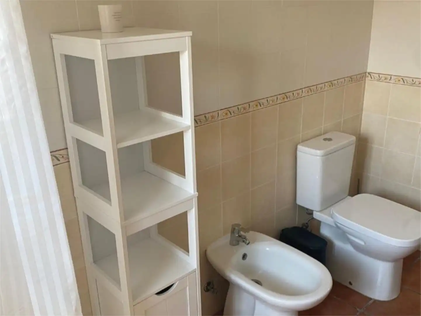 Casa o xalet de lloguer a Calle del Arco, 7, Núcleo urbano Bany de Casa o xalet de lloguer en Chiclana de la Frontera amb Aire condicionat, Traster i Piscina