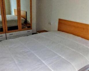 Dormitori de Apartament en venda en Novallas amb Terrassa