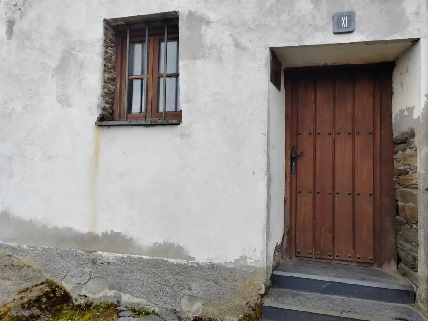 Casa adosada en venta en Lugar Correxais, 60, Vilamartín de Valdeorras Vista exterior de Casa adosada en venta en Vilamartín de Valdeorras con Calefacción, Trastero y Amueblado