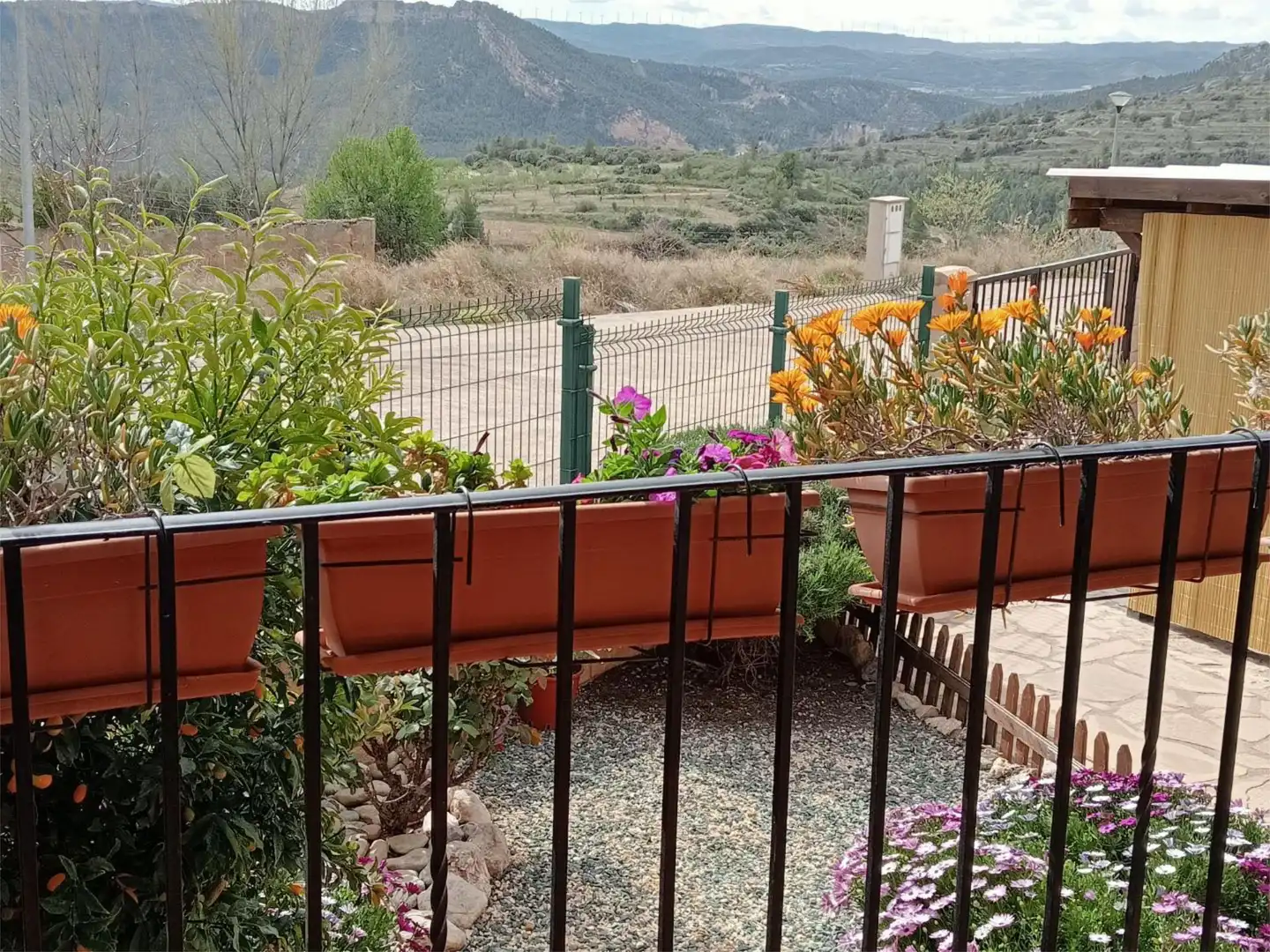 Piso en venta en Calle Constitucion, 1, Castellote Jardín de Piso en venta en Castellote con Aire acondicionado, Calefacción y Jardín privado