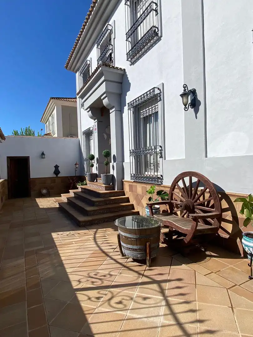 Casa o xalet en venda a Calle Hiedra, 36, Cerros de Montequinto Terrassa de Casa o xalet en venda en Montequinto