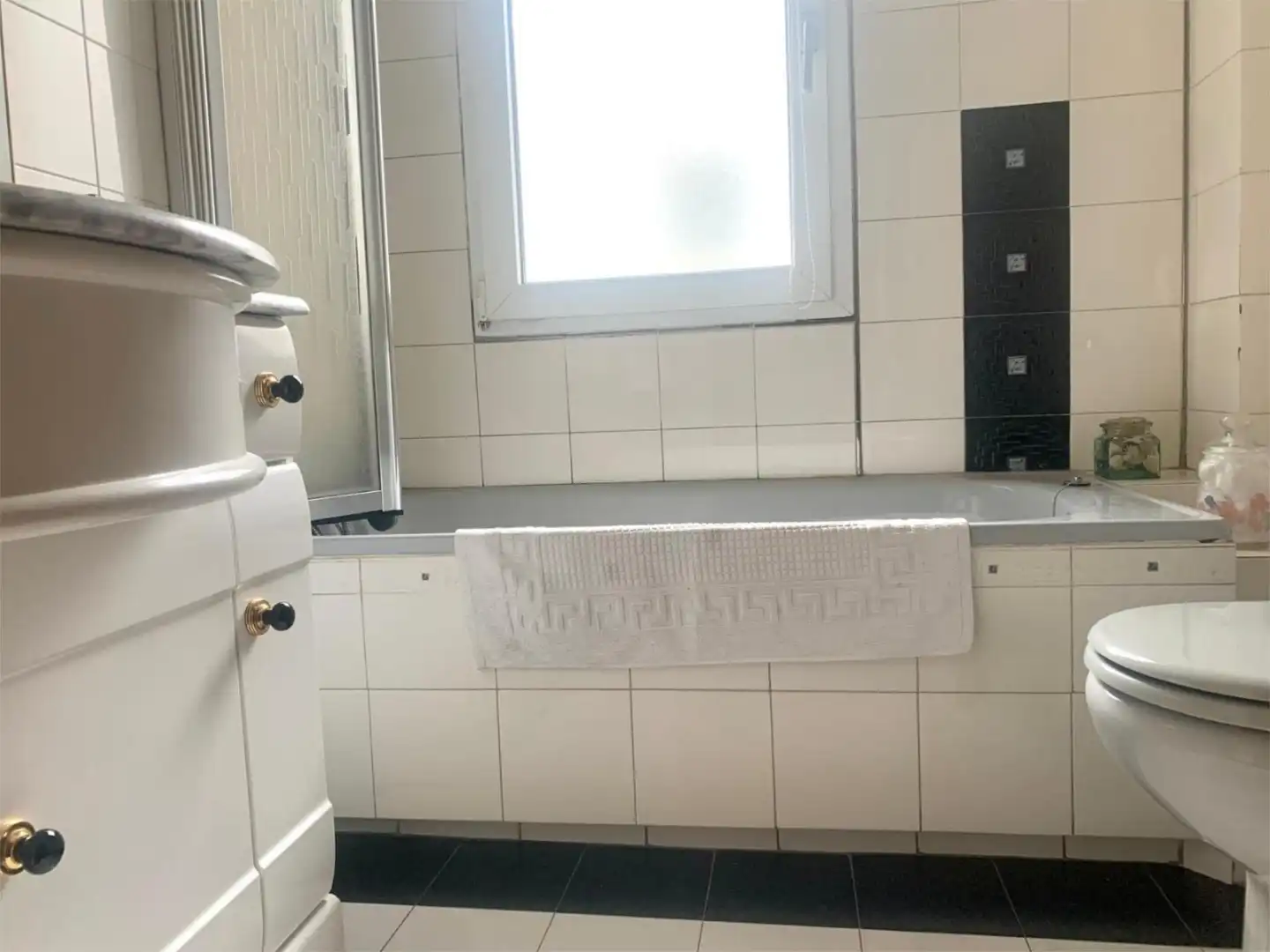 Bany de Pis en venda en Burgos amb Calefacció i Traster