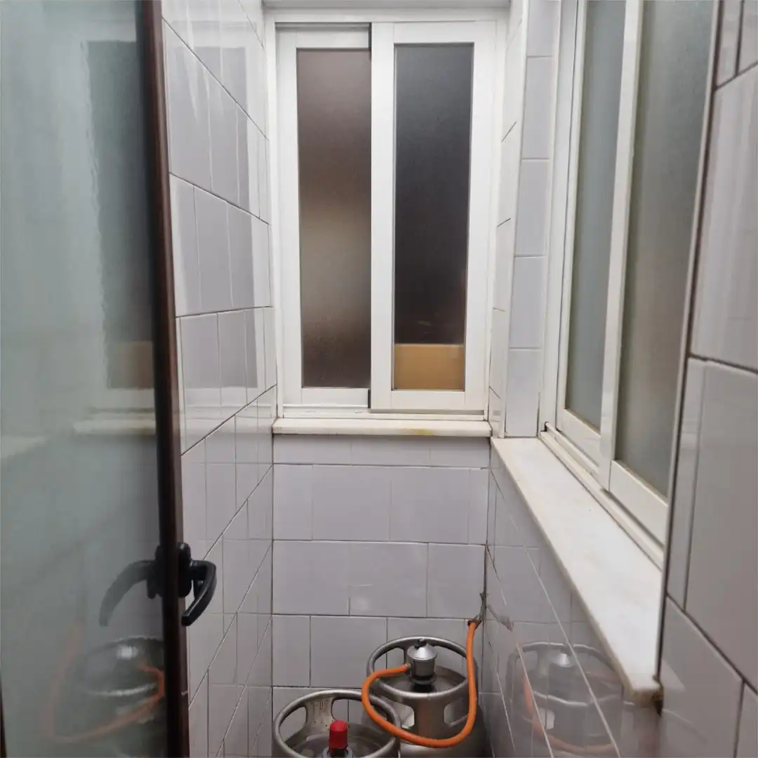 Bathroom of Flat for sale in Almendralejo  with Terrace, Furnished and Oven