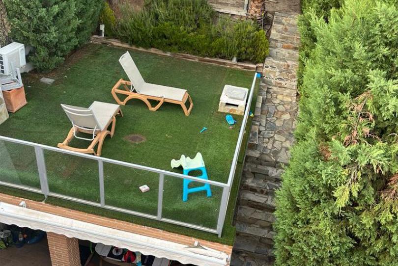 Casa o xalet en venda a Calle Laurel Real, 88, Buenavista - Valparaíso - La Legua, Toledo - imatge 1 Foto 1 de Casa o xalet en venda a Calle Laurel Real, 88, Buenavista - Valparaíso - La Legua, Toledo