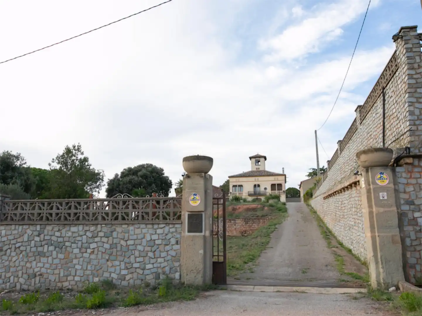 Finca rústica en venda a C-37z, Km. 9, Barri Mion - Puigberenguer Vista exterior de Finca rústica en venda en Manresa amb Terrassa, Piscina i Balcó