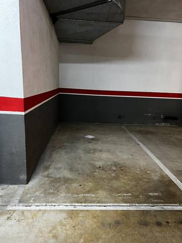 Garaje en Venta en Carrer d'Esteve Albert, 86 en Via Europa - Parc Central