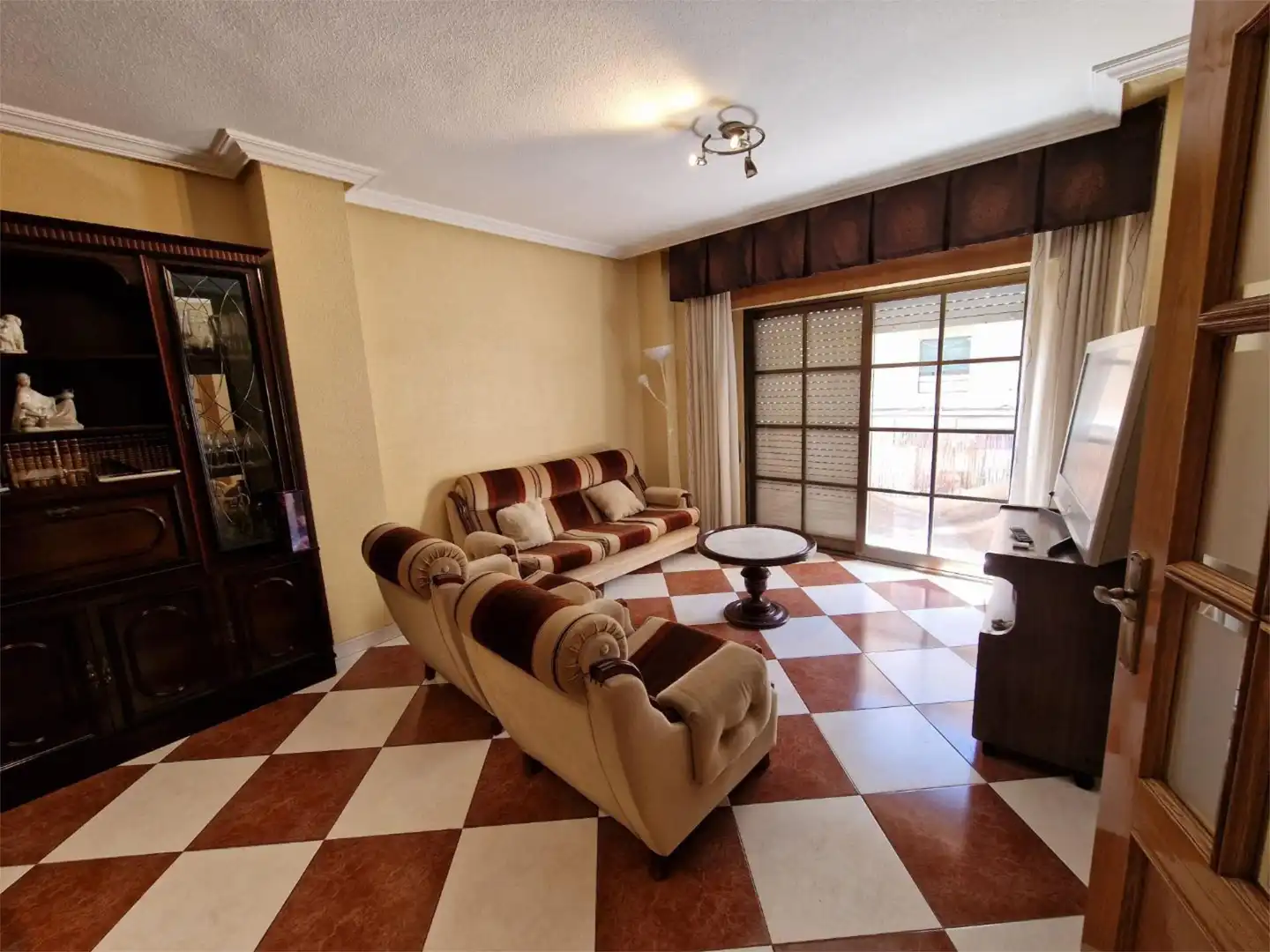Piso en venta en Calle del Carmen, 20, Cabezo de Torres Sala de estar de Piso en venta en Murcia con Aire acondicionado, Terraza y Trastero