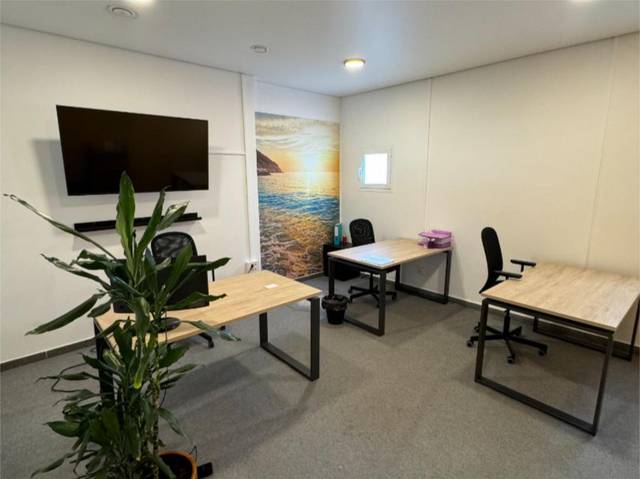 Oficina en Alquiler en Carrer de Marbella, 17 en Les Maravelles