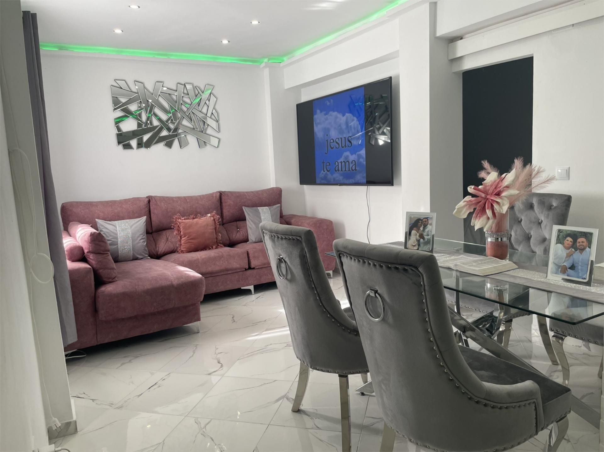 Flat for sale in Barriada el Tinte, 1, Estación - La Fontanilla - El Tinte Living room of Flat for sale in Utrera