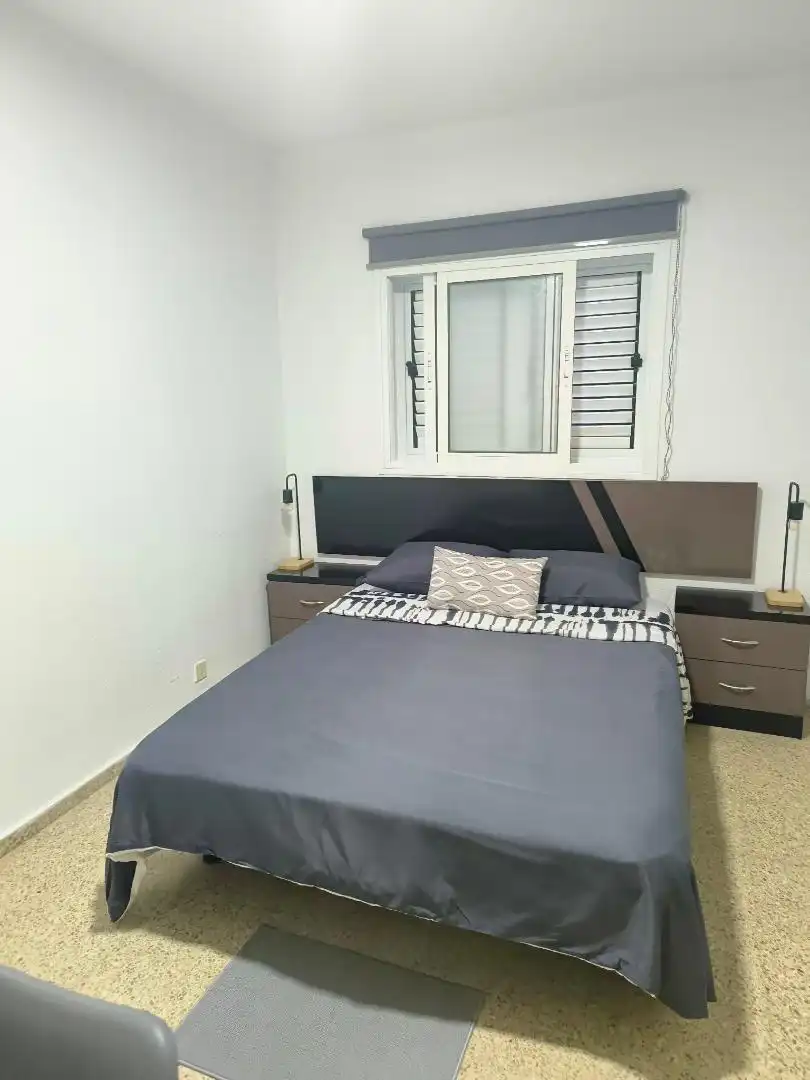 Habitación en Calle Emilio Arrieta, 9, Los Tarahales - La Paterna Habitación en Calle Emilio Arrieta, 9, Los Tarahales - La Paterna