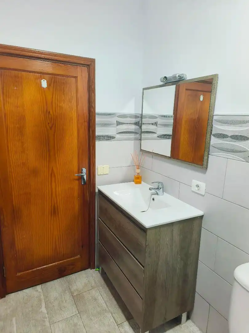 Habitación en Calle Emilio Arrieta, 9, Los Tarahales - La Paterna Habitación en Calle Emilio Arrieta, 9, Los Tarahales - La Paterna
