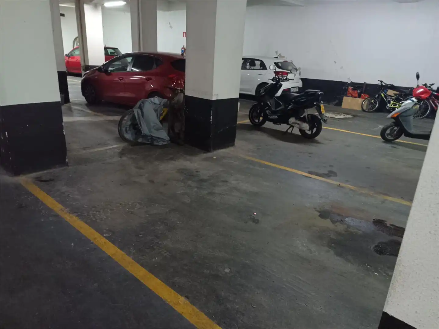 Garaje de alquiler en Calle Bruno Mauricio Zabala Kalea, 45, Zabala Parking de Garaje de alquiler en Bilbao