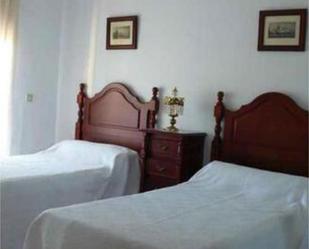 Dormitori de Casa adosada de lloguer en Zahara de los Atunes amb Terrassa i Piscina