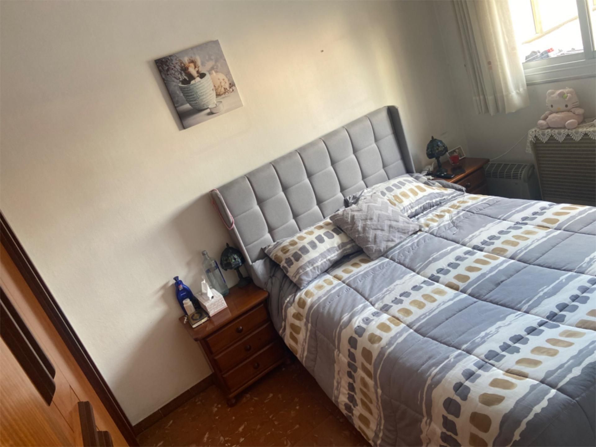 Bedroom of Flat to share in  Barcelona Capital  with Heating, Parquet flooring and Terrace