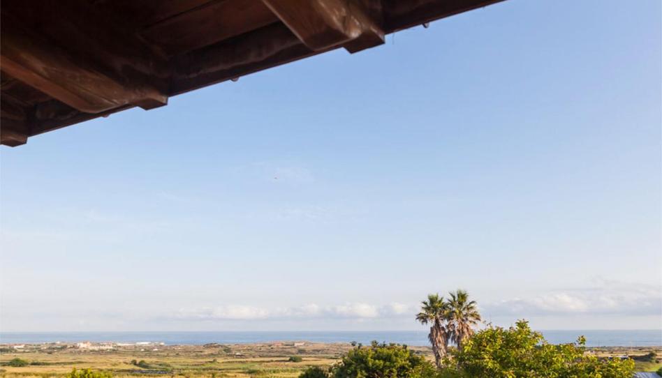Casa adosada en venda a Calle Inés Diego de Noval, 68, Cueto, Cantabria - imatge 1 Foto 1 de Casa adosada en venda a Calle Inés Diego de Noval, 68, Cueto, Cantabria