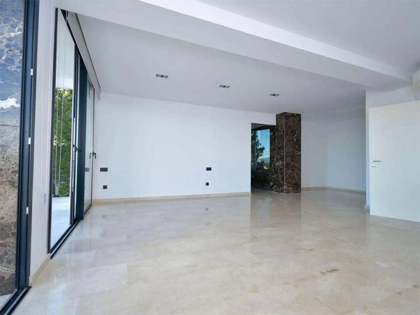 Loft zum Verkauf in Altea mit Klimaanlage, Heizung und Privatgarten