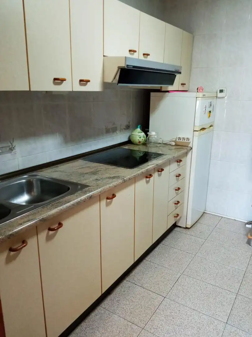 Kitchen of Ground floor for sale in Benavente  with Heating, Private garden and Storage room