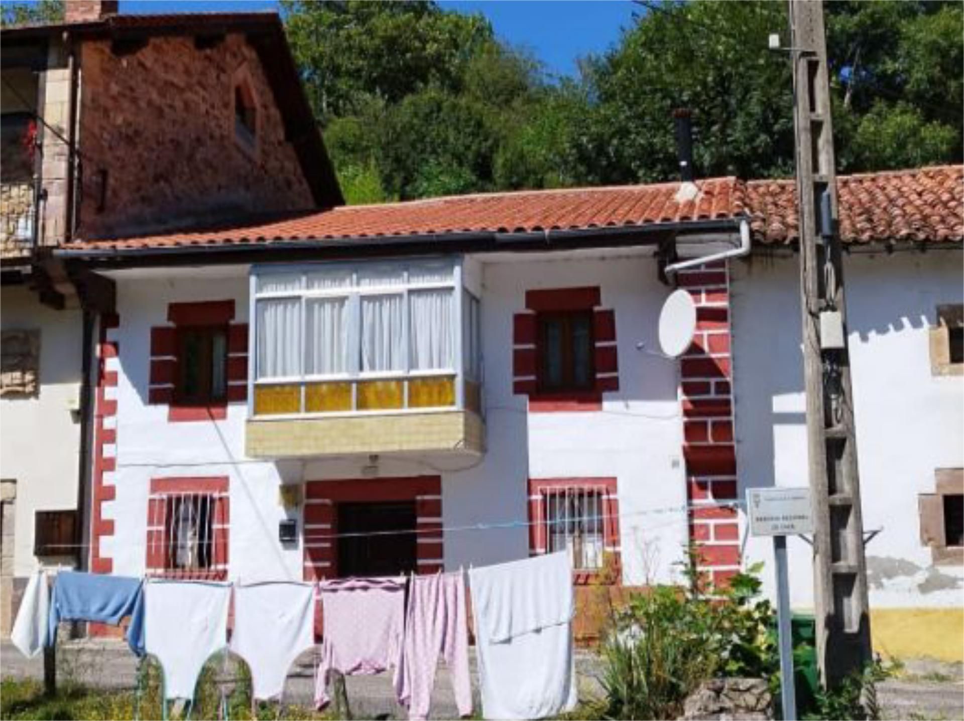 Vista exterior de Pis en venda en Santiurde de Reinosa