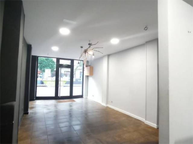 Local comercial en Venta en Calle Moradas, 19 en Rondilla