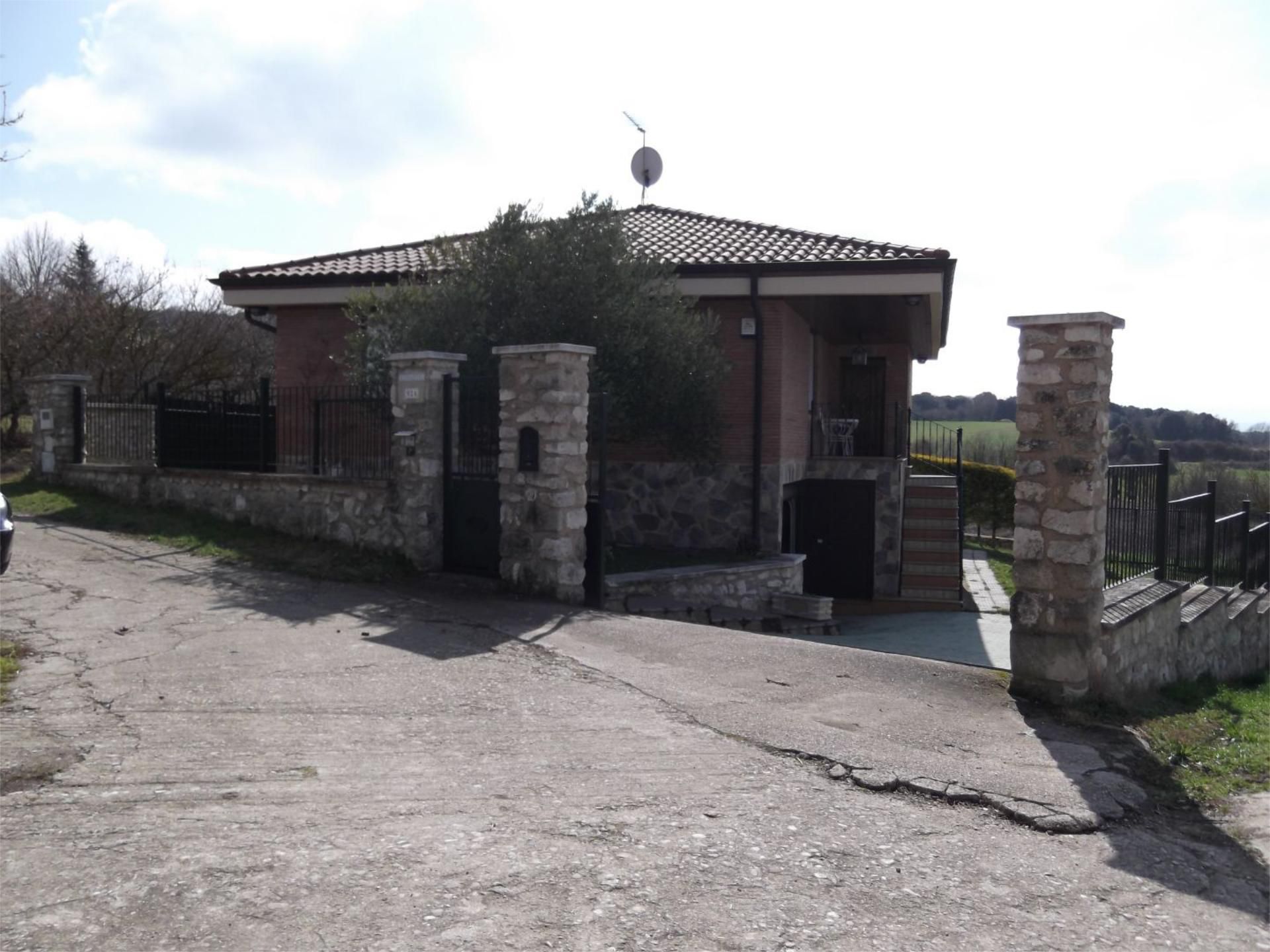 Exterior view of House or chalet for sale in Condado de Treviño  with Terrace and Balcony