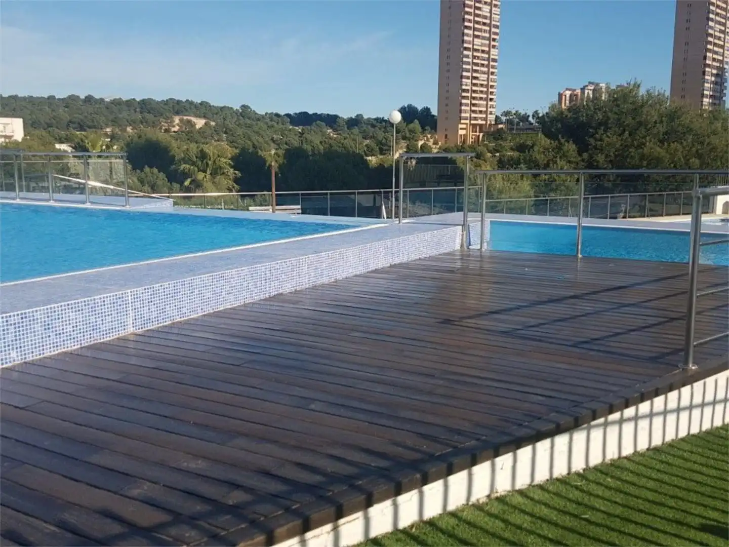 Piscina de Pis de lloguer en Benidorm amb Aire condicionat, Terrassa i Piscina