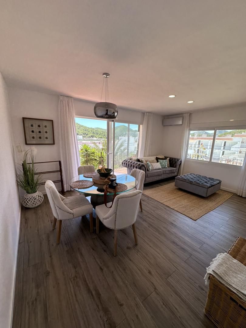 Bedroom of Flat for sale in Santa Eulària des Riu  with Air Conditioner, Terrace and Swimming Pool